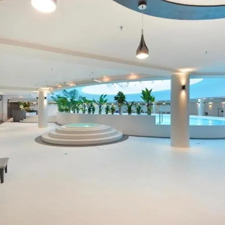 Hanza Tower Sky 22 Pool & Jacussi Appartamento Stettino